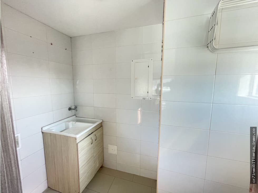 ¡Exclusividad y vista 360° en 1924 Central! Apartamento en Venta — foto 5