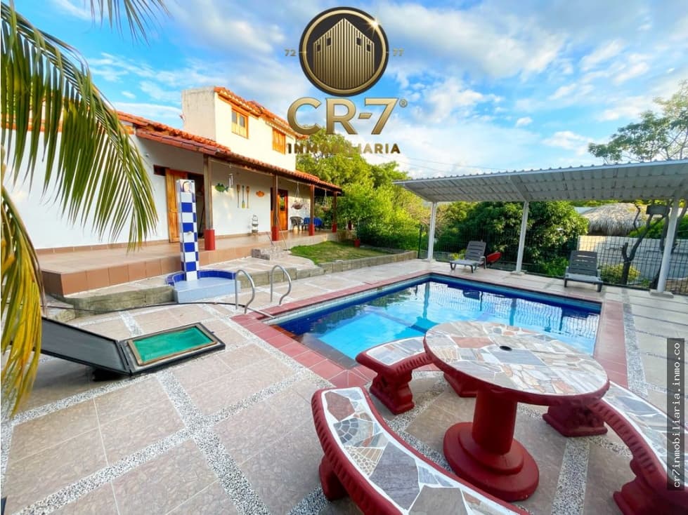 SE VENDE HERMOSA CABAÑA EN LIRIOS DE LOS VALLES SÁBANA DE BONDA