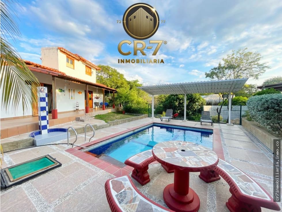 SE VENDE HERMOSA CABAÑA EN LIRIOS DE LOS VALLES SÁBANA DE BONDA — foto 2