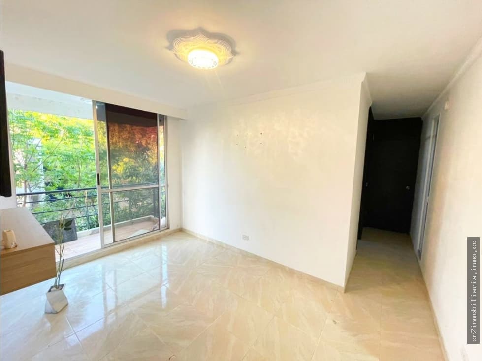 SE VENDE LINDO APARTAMENTO EN TORRES DEL CISNE — foto 2